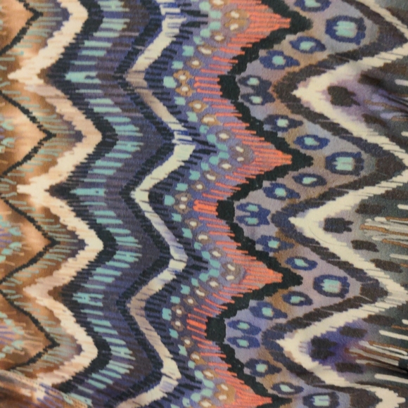 2 for $10 Pattern Leggings Size 1X/2X - Picture 2 of 3